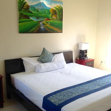 ホテル Seminyak Hideaway エクステリア 写真